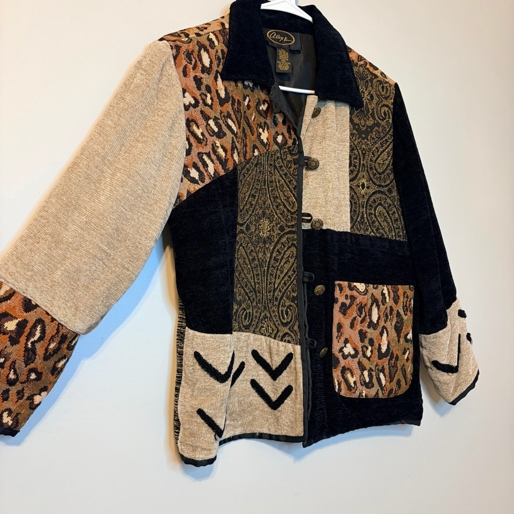 Maya Women's Animal Print Patchwork Blazer - Picture 9 of 10